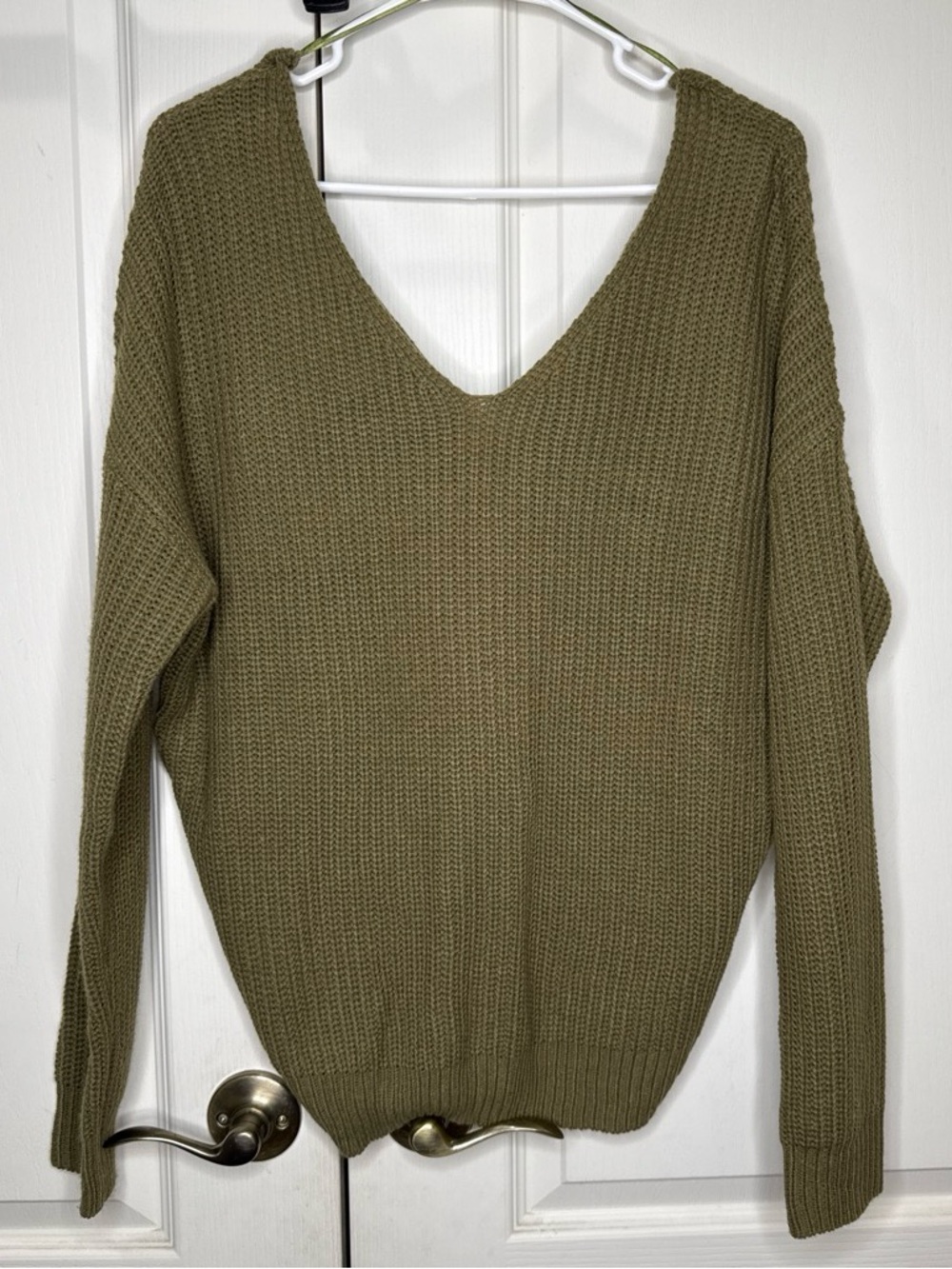 NWOT Olive V-Neck Knit Sweater - Women